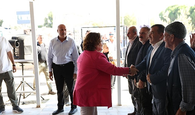 baskan-hatice-gencay-yalikoy-halkini-dinledi.jpg