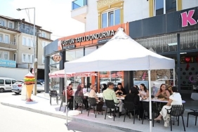 baskan-kocaman-istasyon-mahallesinin-kadin-esnaflariyla-bir-araya-geldi.jpg