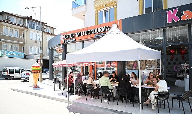 baskan-kocaman-istasyon-mahallesinin-kadin-esnaflariyla-bir-araya-geldi.jpg