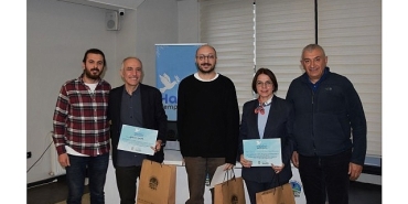 baskan-koymen-kamuculuk-ve-kent-hakki-sempozyumunda-konustu.jpg