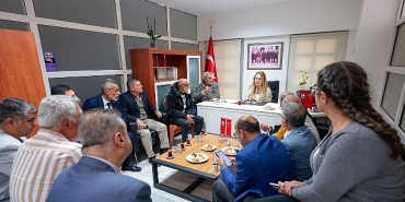 baskan-mutlu-cozum-icin-komsularimizin-yanindayiz.jpg
