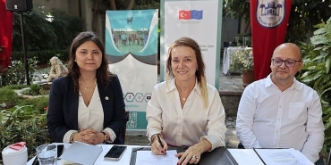 baskan-mutlu-genc-iklim-dostu-belediye-sozlesmesine-imza-atti.jpg