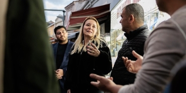 baskan-mutludan-kemeralti-esnafina-ziyaret.jpg
