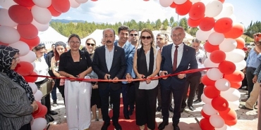 baskan-mutludan-saphane-mesaisi-el-ele-verip-halkin-mutlulugu-icin-calisacagiz.jpg
