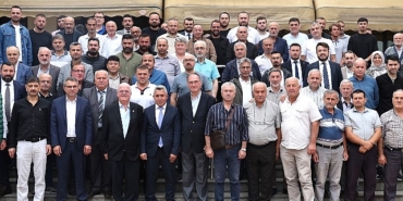 baskan-olmez-kandira-esnafiyla-kahvalti-programinda-bulustu.jpg