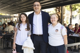 baskan-onur-yigit-kent-lokantasinda-vatandaslarla-bir-araya-geldi.jpg