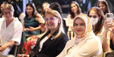 baskan-ovalioglu-kadinlarin-siyasette-yer-almasi-adalet-ve-demokrasi-meselesidir.jpg