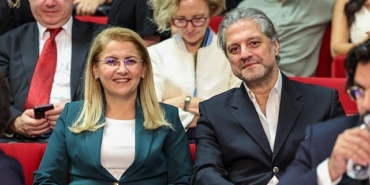 baskan-ovalioglu-uluslararasi-leyla-gencer-san-yarismasinda-bakirkoyde-kultur-sanata-dair-onemli-mesajlar-verdi.jpg
