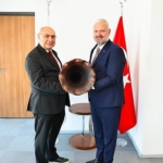 baskan-pehlivandan-menemene-dogalgaz-mujdesi.jpg