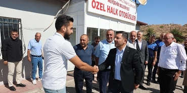 baskan-rasim-ari-halk-otobusu-isletmecileriyle-bulustu.jpg