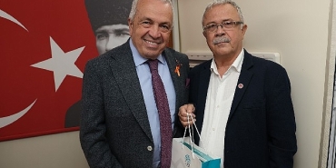baskan-sadi-ozdemir-vatandaslarin-sorun-ve-taleplerini-mahallesinde-dinledi.jpg