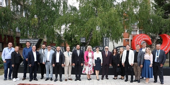 Başkan Şadi Özdemir Zavidovići’nin Şehir Günü törenlerine katıldı