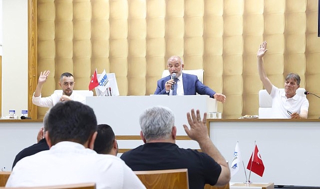baskan-sandikci-eser-ve-hizmet-seferberligimizi-kararlilikla-surduruyoruz.jpg
