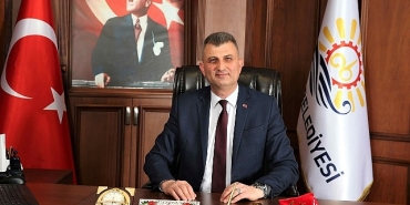 baskan-sezer-yeni-yil-kutlu-olsun.jpg