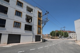 baskan-taban-tamamlanan-asfalt-ve-otopark-calismalarini-yerinde-inceledi.jpg