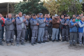 baskan-topaloglu-belediye-personelinin-yeni-yilini-kutladi.jpg