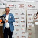 Başkan Topaloğlu, forumda acentecilerle bir araya geldi