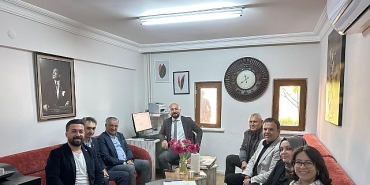 baskan-topaloglundan-avukatlar-gunu-ziyareti.jpg