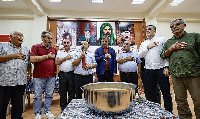 baskan-tugay-asure-lokmasini-paylasti.jpg