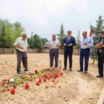 baskan-tugay-yangin-sehidi-ibrahim-demirin-ailesini-ziyaret-etti.jpg