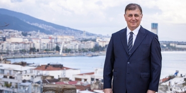 baskan-tugaydan-izmirlilere-yeni-yil-mesaji-2025-projelerimizi-bir-bir-hayata-gecirecegimiz-yil-olacak.jpg