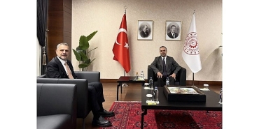 baskan-vekili-akin-bakan-kaciri-ziyaret-etti.jpg