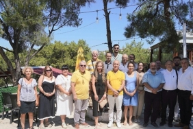 baskan-vekili-fuat-gumus-yerel-basin-temsilcileriyle-bir-araya-geldi.jpg