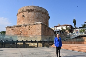 baskan-vekili-ozdemir-hidirlik-kulesi-calismalarini-inceledi.jpg
