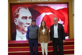 Başkan Vekili Özdemir Muhtarlar Dernek Başkanlarını kabul etti
