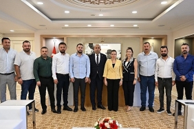baskan-vekili-ozdemir-stk-ve-muhtar-temsilcilerini-agirladi.jpg