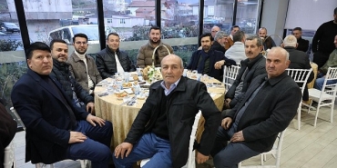 baskan-yildiz-mahalle-muhtarlariyla-iftarda-bulustu.jpg