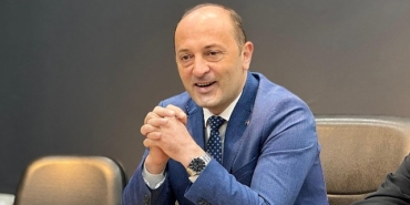 baskan-yildiz-universite-ogrencileri-ile-bir-araya-geldi.jpg