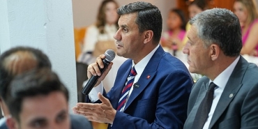 baskan-zeyrek-koprubasinda-muhtarlarla-bulustu.jpg