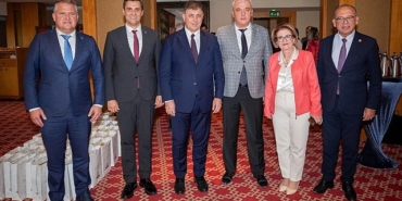 baskanlardan-ege-icin-guc-birligi-cagrisi.jpg