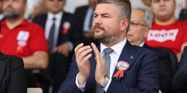 belediye-baskani-gorkem-dumandan-buca-standina-davet.jpg