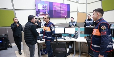 belediye-baskani-rasim-arinin-yilbasi-mesaisi.jpg