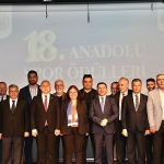 belediye-baskanimiz-rasim-ari-yilin-belediye-baskani-secildi.jpg