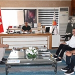 belediye-personelinden-baskan-topalogluna-veda-ziyareti.jpg