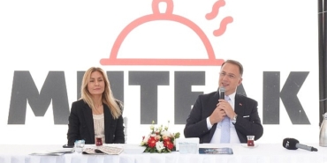 beylikduzu-belediye-baskani-mehmet-murat-calik-beslenme-saati-uygulamasi-tum-turkiyeye-ornek-oldu.jpg