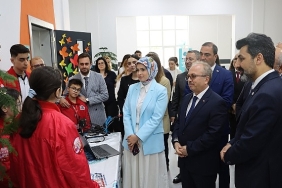 bilim-ve-teknoloji-yolculugu-bakude-basladi.jpg