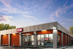 bim-deprem-bolgesinde-kadin-ureticileri-desteklemeye-devam-ediyor.jpg