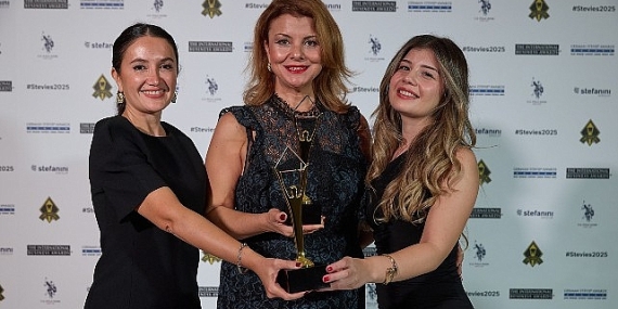 bingo-ve-molped-stevie-awardsle-taclandirildi.jpg