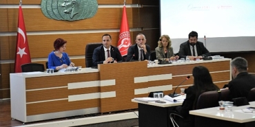 bornovada-2025-yilina-sosyal-yardim-odakli-butce.jpg