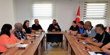 bornovada-yerel-demokrasi-icin-guclu-adim.jpg