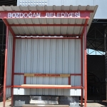 bozdogan-belediyesi-banklari-ve-duraklari-kendi-imkanlariyla-uretiyor-tasarruf-belediyeciligi-ile-kaynaklar-daha-etkin-kullaniliyor.jpg