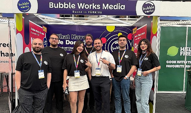 bubble-works-media-the-podcast-show-londona-katilan-ilk-turk-sirketi-oldu.jpg