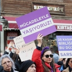 bursada-binlerce-kadin-siddetsiz-bir-yasam-adalet-ve-esitlik-icin-yurudu.jpg