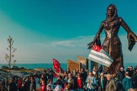 buyuk-surgun-162-yilinda-babalida-anilacak.jpg