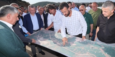 buyukakin-bizim-hizmet-anlayisimiz-iste-budur-kocaeli-halki-ister-biz-yapariz.jpg