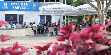 buyuksehir-belediyesi-emeklileri-de-unutmuyor.jpg